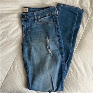 Hollister jeans